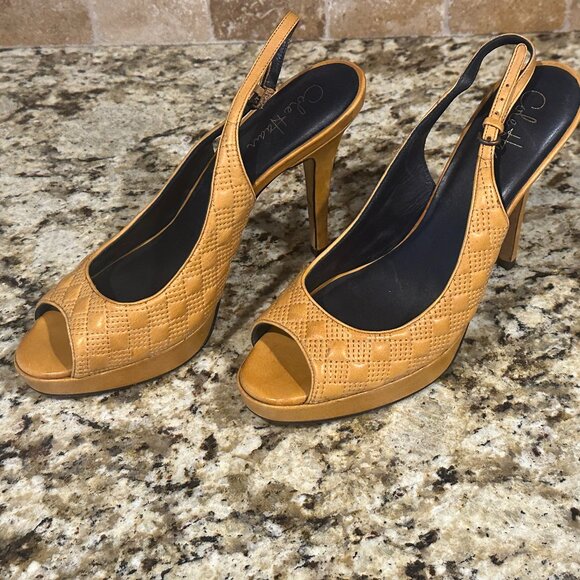 Ivanka Trump Black Heeled Ankle Boot Women's 10M (B-4 EP) - Picture 3 of 8